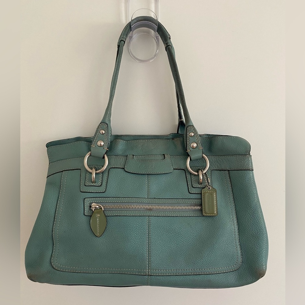 Coach handbag (genuine leather)